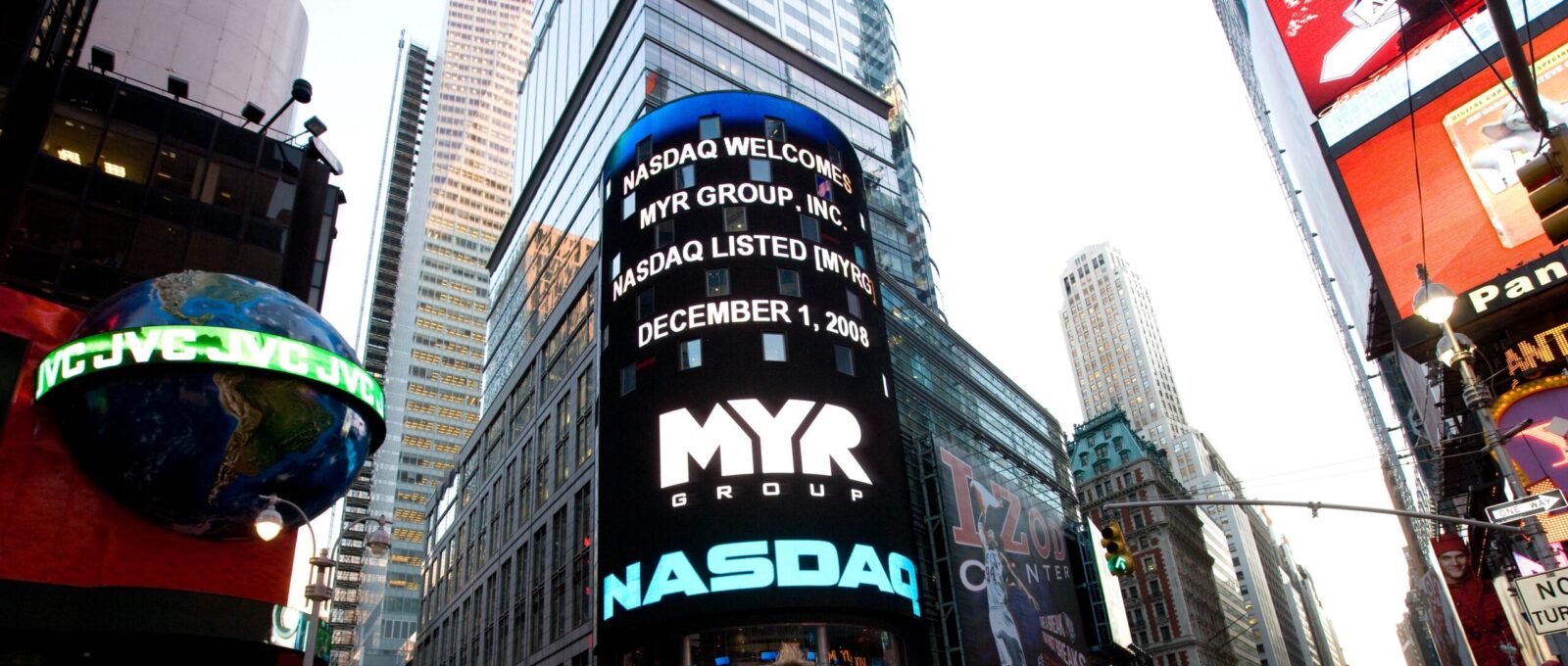 Digital billboard of the MYR Group logo